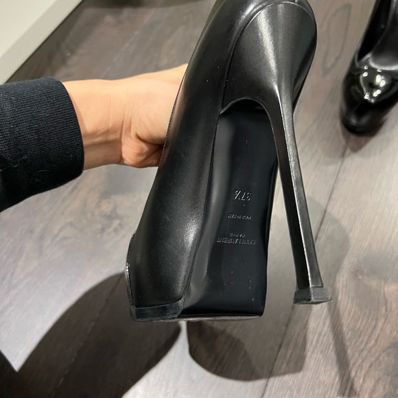 YSL black leather Ladies shoe ( platform pump ) in size 37.5 New condition - Picture 8 of 11